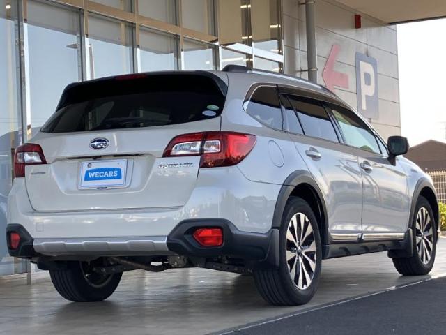 Subaru Legacy Outback 6