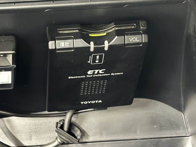 Toyota Hilux 11