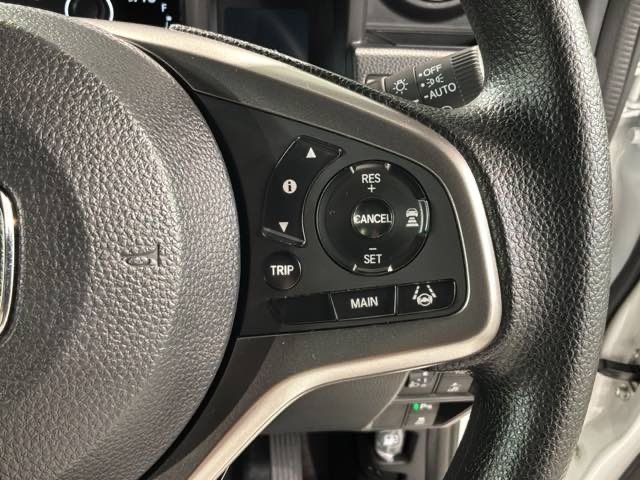 Honda N-VAN 11
