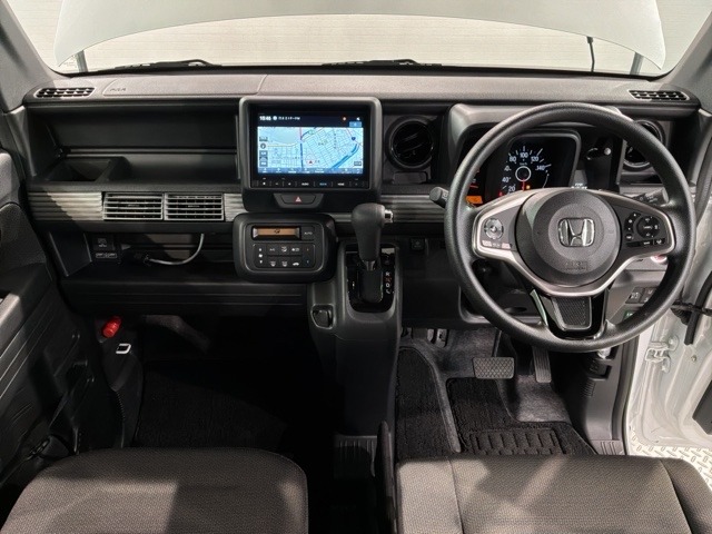 Honda N-VAN 9