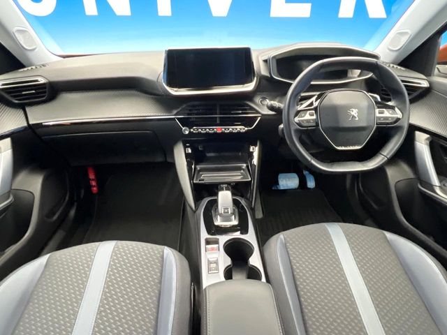 Peugeot SUV 2008 2
