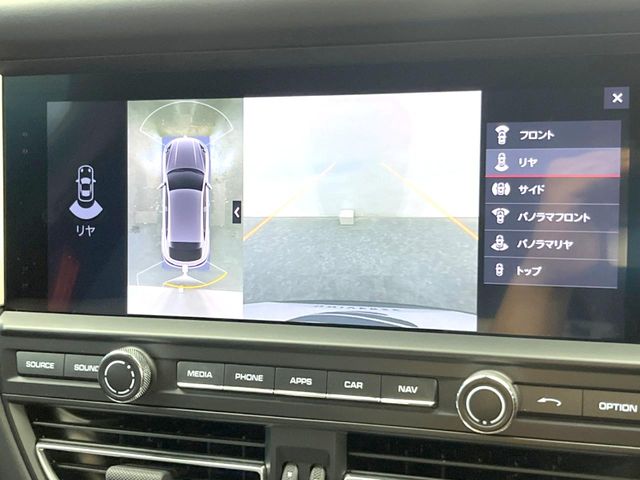 Porsche Macan 7