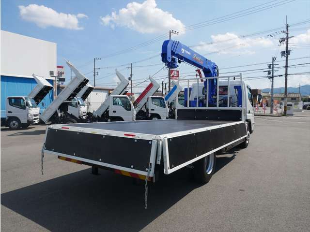 Mitsubishi Fuso Canter 12