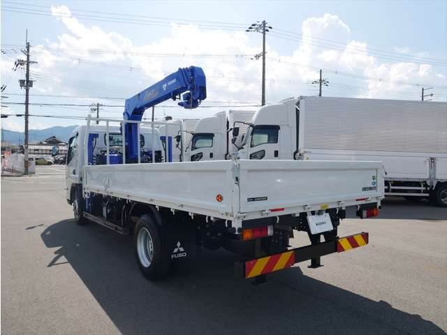 Mitsubishi Fuso Canter 8