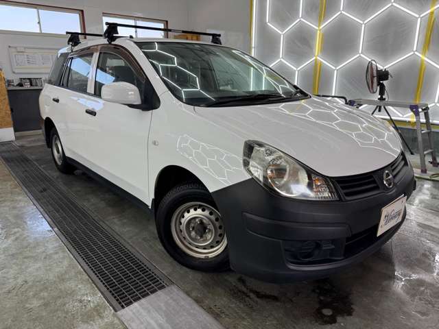 Nissan AD 6