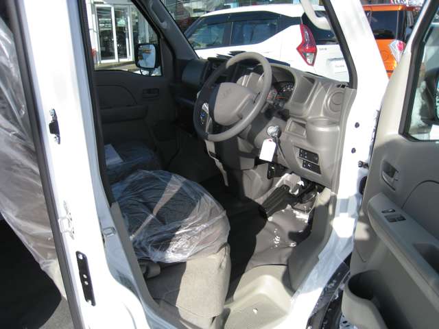 Suzuki Every 12