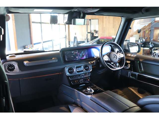 Mercedes-Benz G-Class 3
