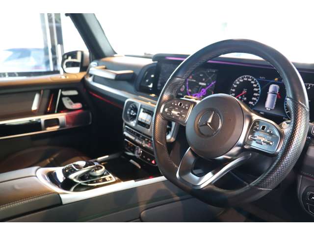 Mercedes-Benz G-Class 10