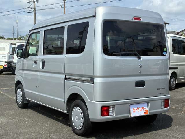 Suzuki Every 6
