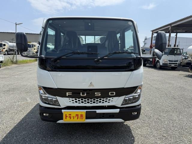 Mitsubishi Fuso Canter 8
