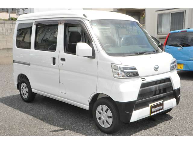 Daihatsu Hijet Cargo 11