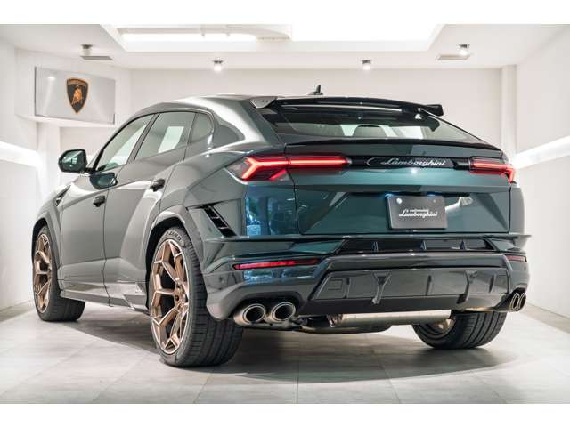 Lamborghini ウルス 7