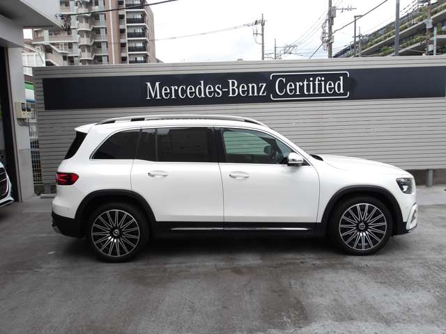 Mercedes-Benz GLB 12