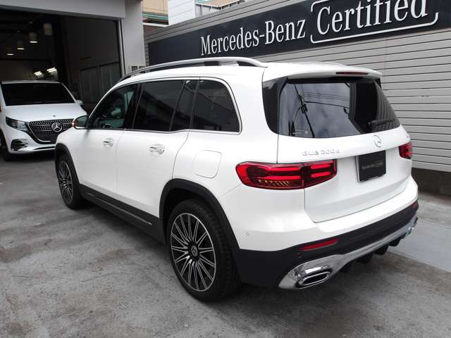 Mercedes-Benz GLB 5