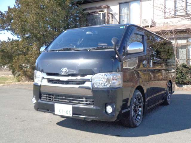 Toyota Regius Ace 9