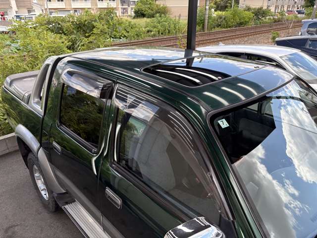Toyota Hilux 11