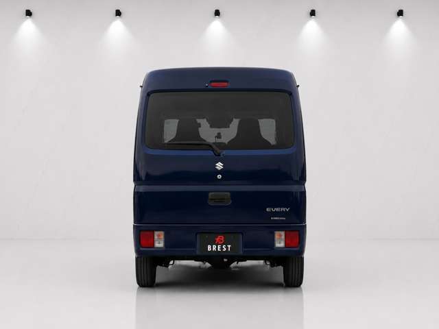 Suzuki Every 9