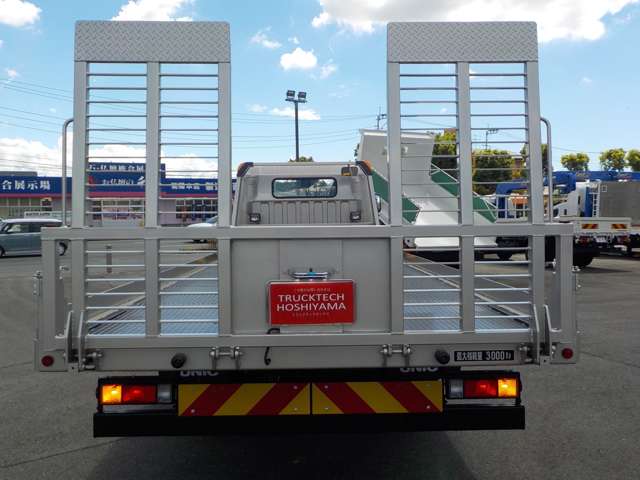 Mitsubishi Fuso Canter 6