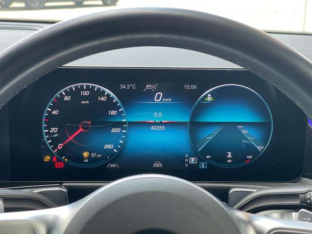 Mercedes-Benz GLB 11