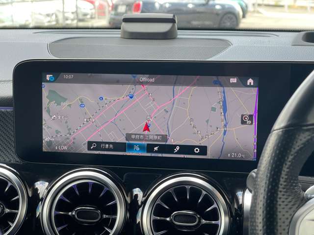 Mercedes-Benz GLB 12