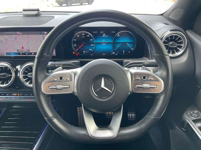 Mercedes-Benz GLB 6