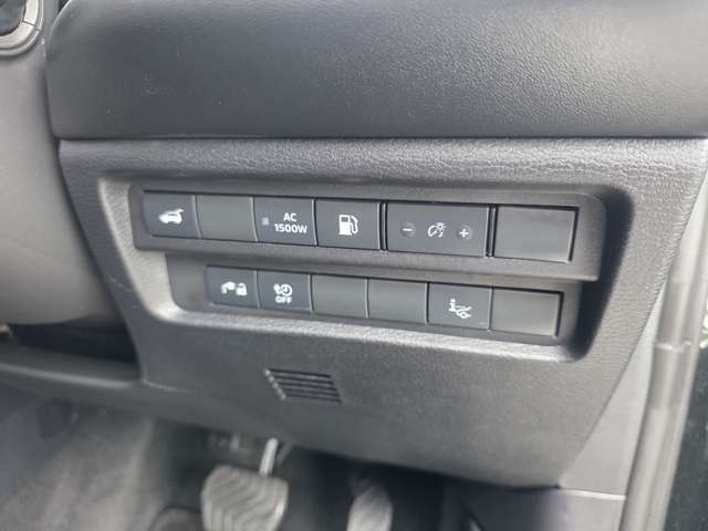 Mitsubishi Outlander PHEV 12