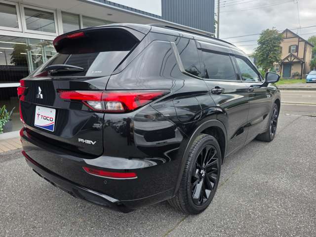Mitsubishi Outlander PHEV 8