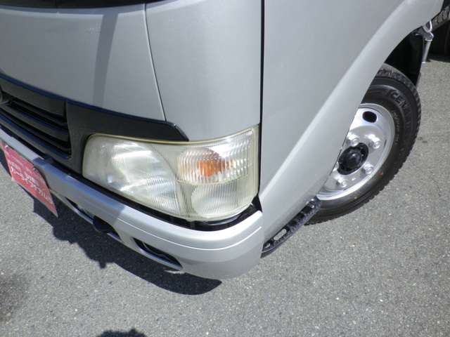 Hino Dutro 5