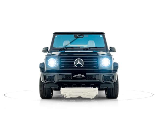 Mercedes-Benz G-Class 10