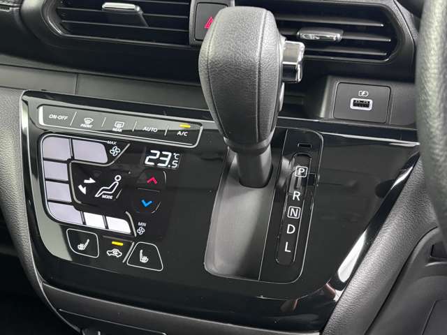 Mitsubishi eK X 10