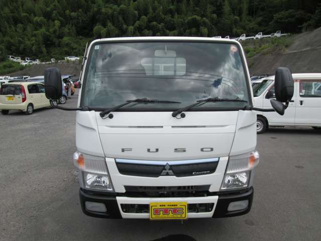 Mitsubishi Fuso Canter 2