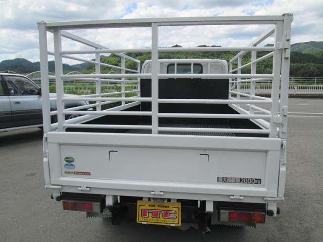 Mitsubishi Fuso Canter 7