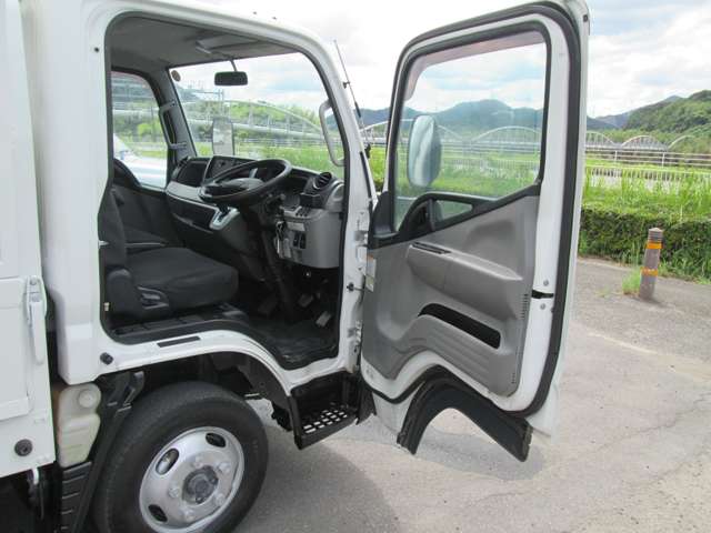Mitsubishi Fuso Canter 10