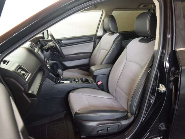 Subaru Legacy Outback 11