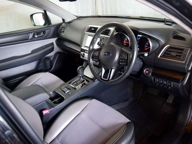 Subaru Legacy Outback 10