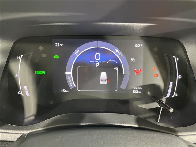 Toyota Sienta 11