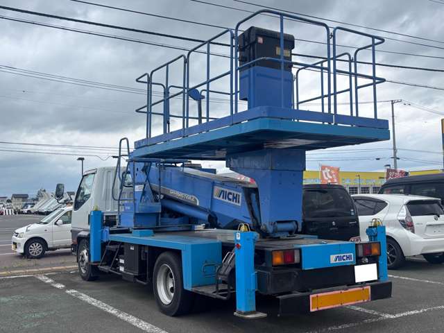 Mitsubishi Fuso Canter 3