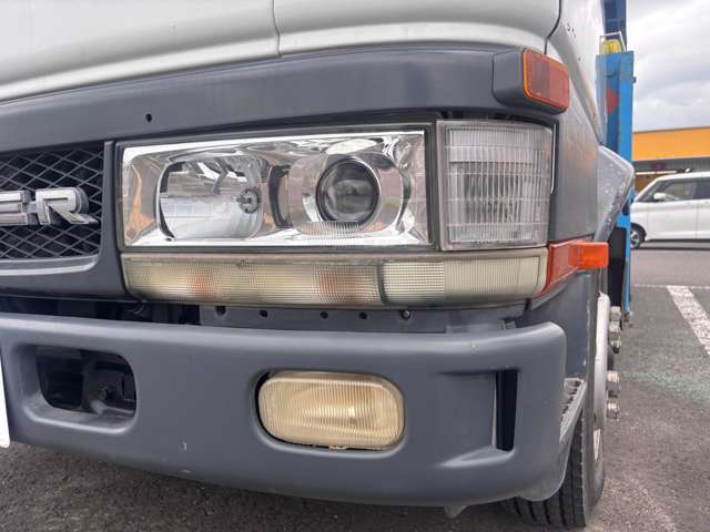 Mitsubishi Fuso Canter 7