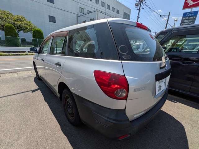 Mazda Familia Van 11