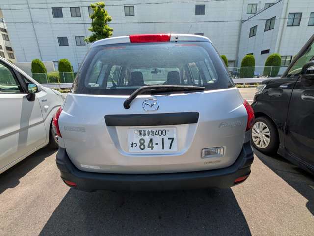 Mazda Familia Van 12