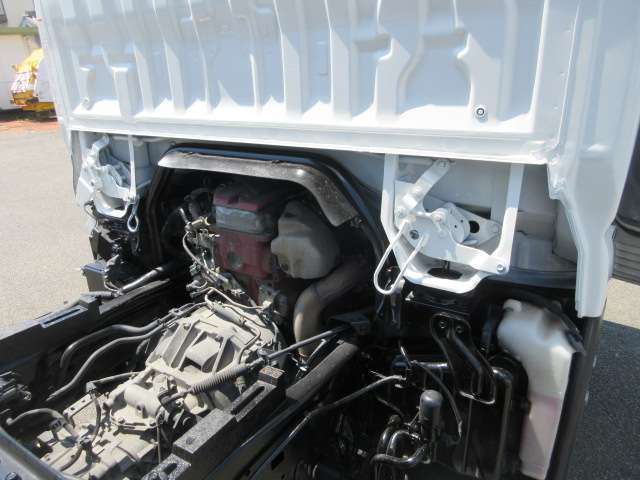Hino Dutro 9