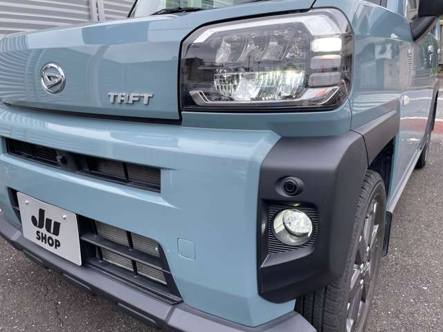 Daihatsu Taft 7