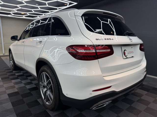 Mercedes-Benz GLC 11