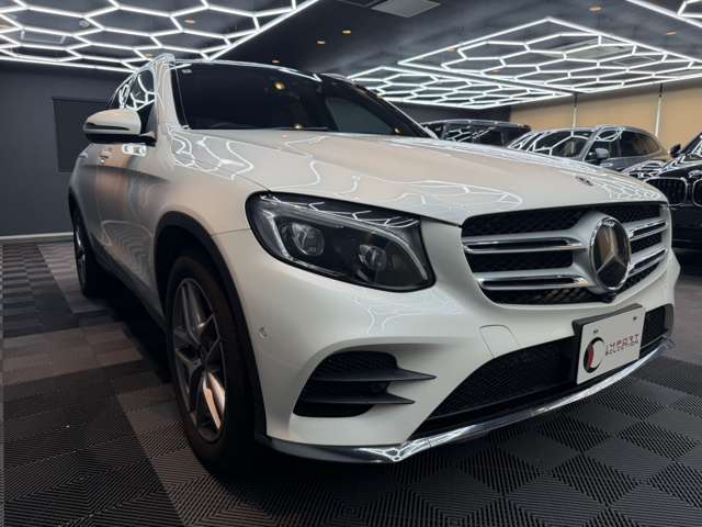 Mercedes-Benz GLC 8
