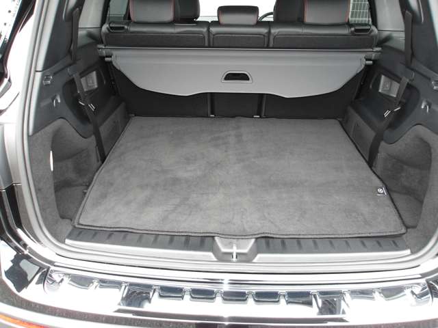 Mercedes-Benz EQB 4