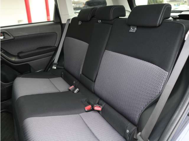 Subaru Forester 12