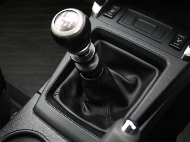 Subaru Forester 4