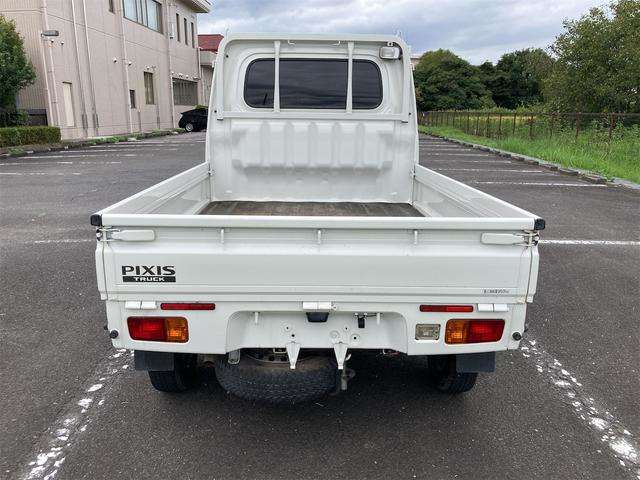 Toyota Pixis Truck 8