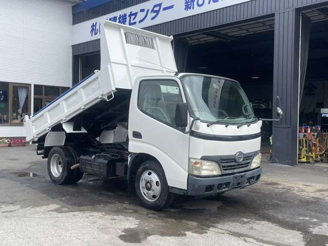 Hino Dutro 11