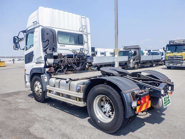 UD Trucks Quon 5